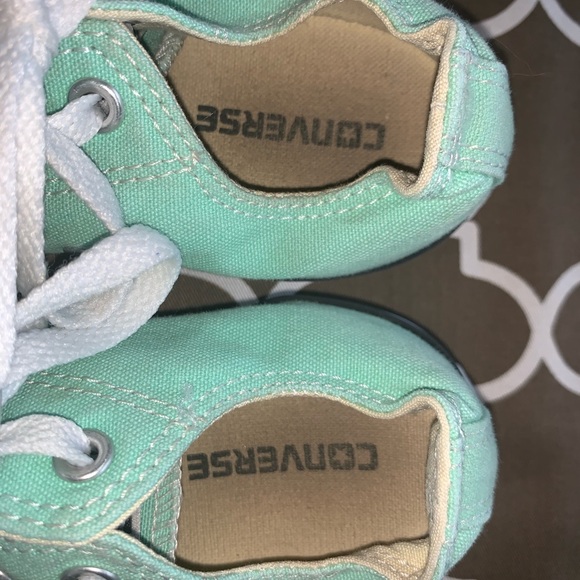 ♥️Converse SCHOOL SHOES!!!♥️ - Picture 4 of 5